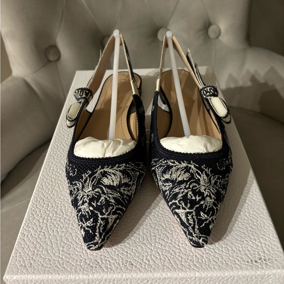 J’aDIOR slingback flat size 35 NWT - Picture 3 of 6